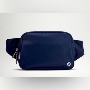 Everywhere Belt Bag Large